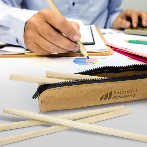 Crewswick Colouring Sets w Sharpener